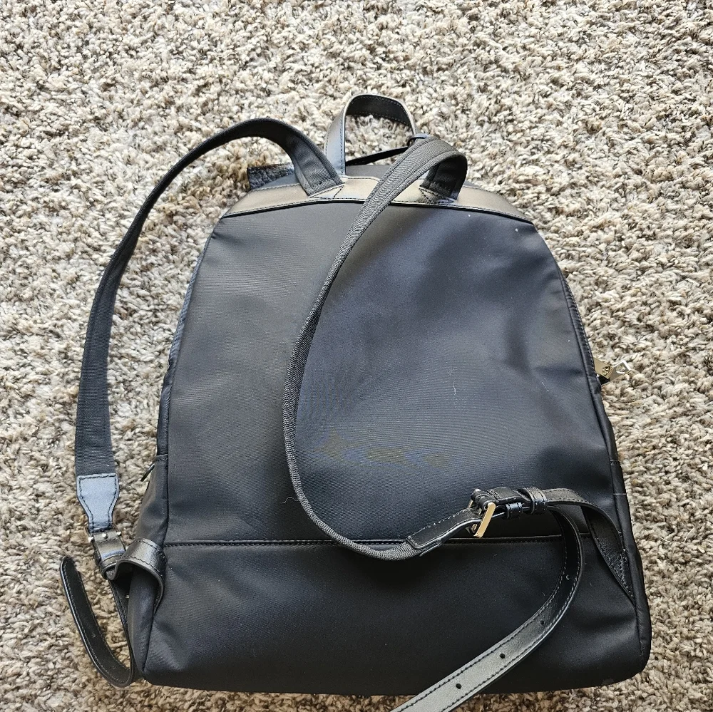 Kate Spade Karissa Black Multi Pocket Big‎ Zip Backpack